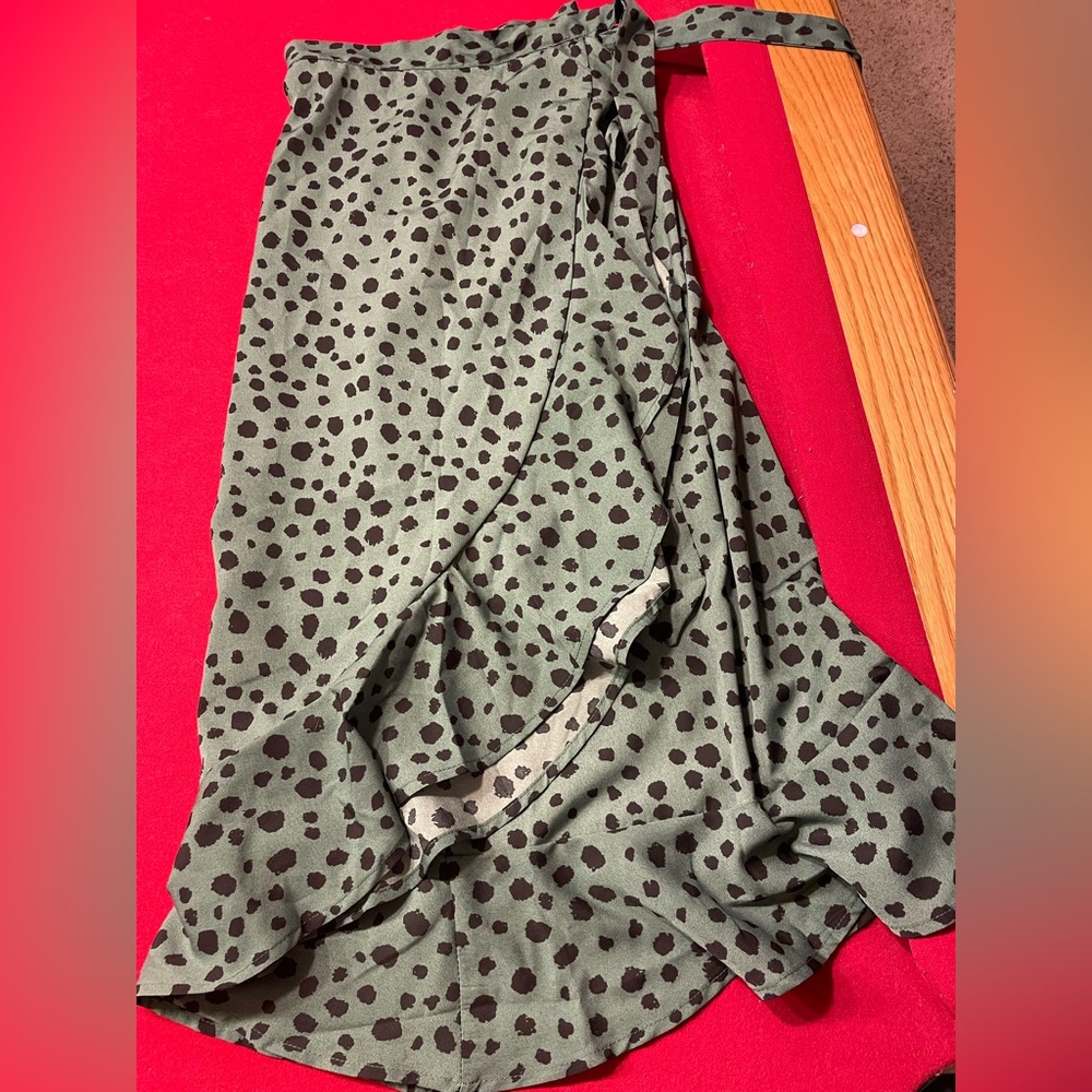Wrap around skirt